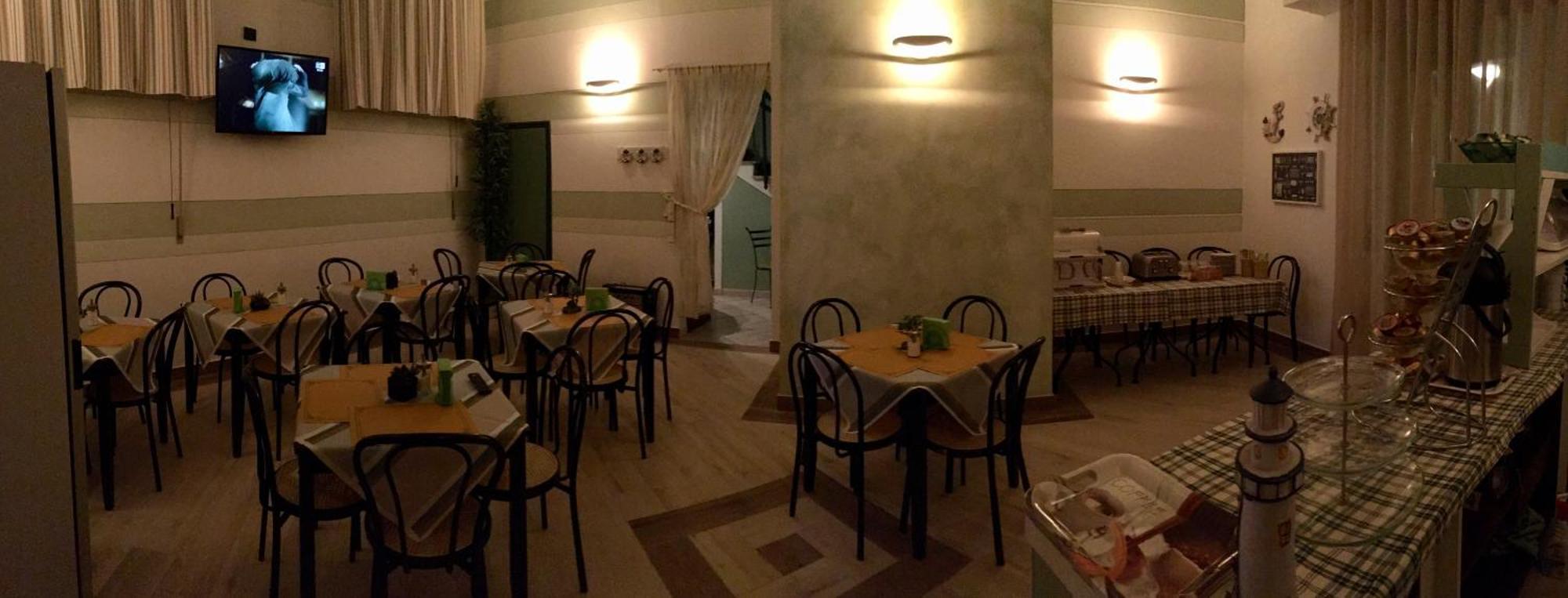 Lungomare Hotel มารินา ดิ เชชินา ภายนอก รูปภาพ
